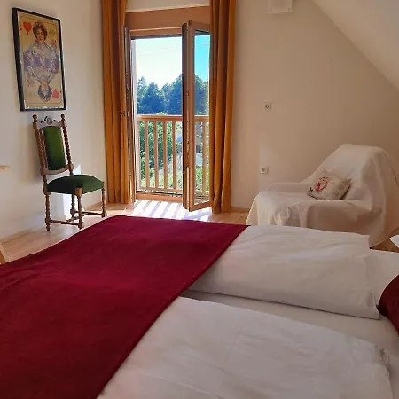 Alloggio per agriturismo & Wine Lilek