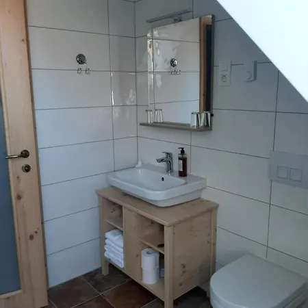 & Wine Lilek * Sentilj