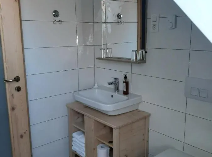 & Wine Lilek * Sentilj